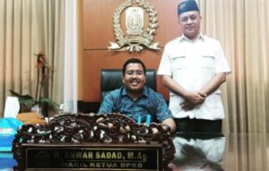 Plt ketua DPD Gerendra Jawa Timur Gus Anwar Sadad politisi Serba Bisa ucap cak Firman