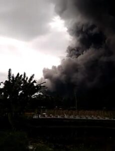 Awan Panas Gunung Semeru mengarah ke Besuk Kobokan