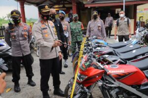 Polres Kediri Sita Ratusan Sepeda Motor yang Digunakan Balap Liar