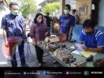 Tertib Timbangan, Disperdagin Jemput Bola Tera Ulang di Pasar Tradisional