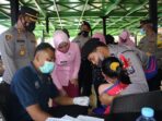 Akabri 2001 Dwipa Arya bersama Polres Magetan Menggelar Vaksinasi Serentak 2000 Dosis Untuk Anak Usia 6-11 Tahun