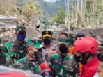 Kapolda Jatim Dampingi Kunjungan KSAD ke Lokasi Bencana Erupsi Semeru