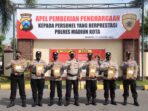 Kapolres Berikan Reward Kepada Enam Personil Polres Madiun Kota Berprestasi