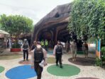 Tim ‘Pamor Keris’ Polres Batu Sasar Tempat Wisata