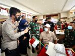 Dongkrak Persentase Vaksinasi, Kapolda Jatim Bersama Forkopimda Mojokerto Cek Vaksinasi Massal Serentak