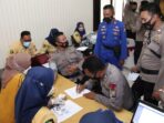 Ratusan Personil TNI-Polri Hingga ASN dan Masyarakat Umum Ikuti Vaksin Booster di Mapolres Bangkalan