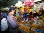 Kapolri Turun Langsung ke Pasar Pastikan Stok Minyak Goreng Untuk Warga Aman