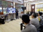 Kapolda Jatim Semangati Anggotanya yang terpapar Covid-19 dan Sakit Lainnya Melalui Aplikasi E-Yankes