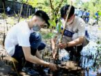 Ajak Pemuda Peduli Lingkungan, Lanud Sam Ratulangi Tanam Mangrove