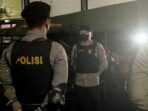 Tim Patroli Polres Metro Jakarta Barat Amankan Pemuda yang Tawuran
