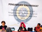 Ini Harapan Founder Perempuan Bergerak By Hayy Maahayaa Pada Pengabdian Masyarakat Unair di Madura