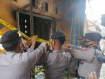 Sebuah Rumah di Duga  Dibakar Pemilik Sendiri Karena Mabuk Berat Setelah cek cok dengan Istri di Kampung Dalem Kota Kediri