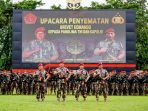 Disematkan Baret Merah Kopassus, Kapolri: Jangan Ragukan Sinergisitas TNI-Polri Jaga NKRI