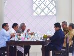 Pj Bupati Kampar Jamu Makan Siang Presiden RI Joko Widodo.