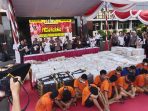 Dit resnarkoba beserta Jajaran Satresnarkoba Polda Jawa timur ringkus 1530 Tersangka dan 1242 kasus wilayah Jawa Timur