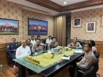 Kapolres AKBP Teguh Priyo Wasono Ikuti Zoom Meeting Hari Bhayangkara ke-77