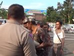 Polres Bondowoso Berbagi 1000 Paket Sembako dari Kapolda Jatim untuk Kaum Dhuafa