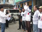Ribuan Kaos Dibagikan TKN , Warga Probolinggo Yakin Prabowo -Gibran Menang Satu Putaran
