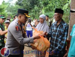 Kolaborasi Polresta Banyuwangi dan Forkopimda Salurkan Bantuan untuk Warga Terdampak Banjir