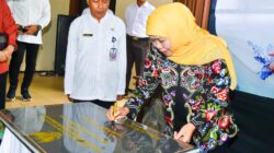 Gubernur Khofifah Genjot Fasilitas Sekolah, Demi Masa Depan Siswa Jatim