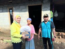 Banjir Bandang Terjang Krejengan, Dua Legislator Golkar Turun Tangan