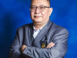 Tolak Usulan Kembali Ke UUD 1945 Naskah Asli