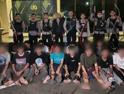 Hendak Tawuran, 19 Remaja dengan 7 Sajam di Jakarta Barat Diamankan Polisi