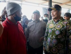 Bupati Sidoarjo Sidak Produsen Tahu di Krian, Tegaskan Larangan Limbah B3 dan Tawarkan Solusi Energi Alternatif
