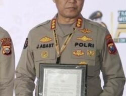 Bidang Humas Polda Jatim Terima Penghargaan dari Divisi Humas Polri
