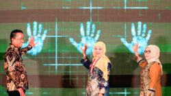 Usai Ibadah Haji, Gubernur Khofifah Komitmen Bentuk 1.794 Posbankum Desa se-Indonesia