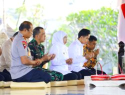 Momen Gubernur Khofifah Temani Wapres Gibran Berziarah ke Makam Bung Karno