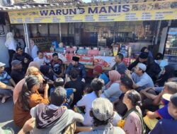 Diskusi Lesehan dengan Padagang Pantai Boom, Bupati Tuban Tawarkan Jualan Bergiliran