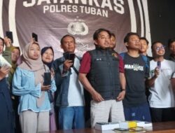 Jatanras Polres Tuban Kembalikan Belasan HP Korban Penjambretan