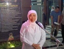 Bantu KPK Tuntaskan Korupsi Dana Hibah Pokmas, Khofifah Berharap Keterangan Jelas
