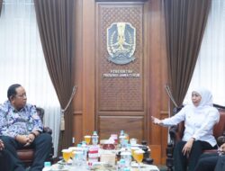 Gubernur Khofifah Kordinasi Dengan Pertamina  Pastikan Distribusi dan Stok BBM di Jember  Aman