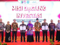 Gubernur Jatim dan Gubernur Lampung Saksikan MoU KUB Bank Jatim – Bank Lampung