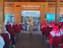 Bersama Dinkes P2KB, SIG Pabrik Tuban Beri kan Parenting kepada 153 Ibu-ibu Wali Murid TK