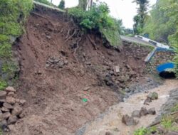 Curah Hujan Ekstrem Sebabkan Talud Penyangga Jalan di Nitikan Plaosan Longsor